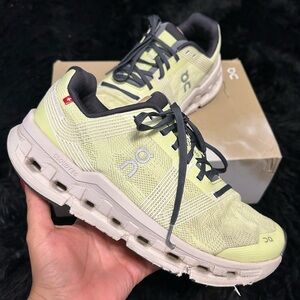 ON CLOUDGO running athletic training lace up shoes sneakers women’s 7.5